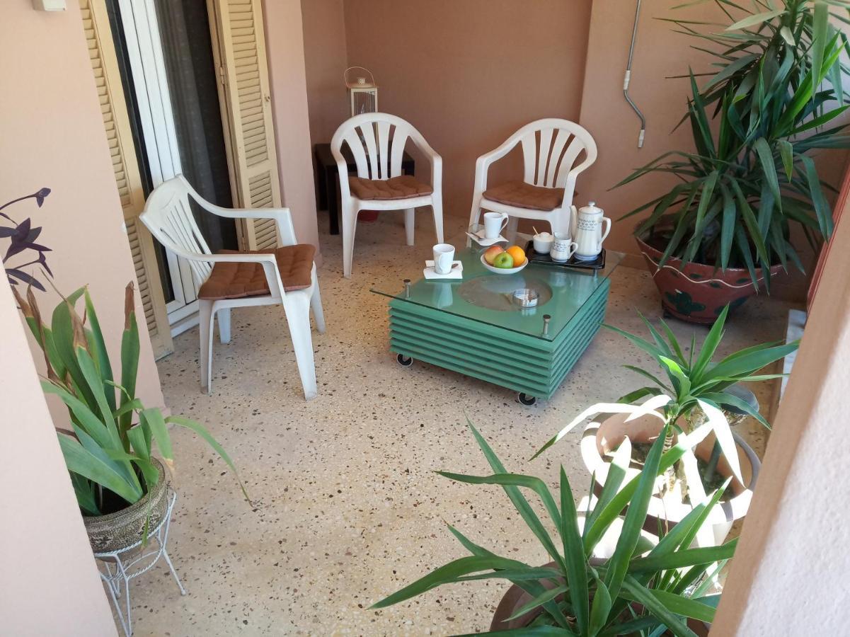 Cosy Penthouse -Up To 6 Guests- In The City Centre! Salonic Exterior foto