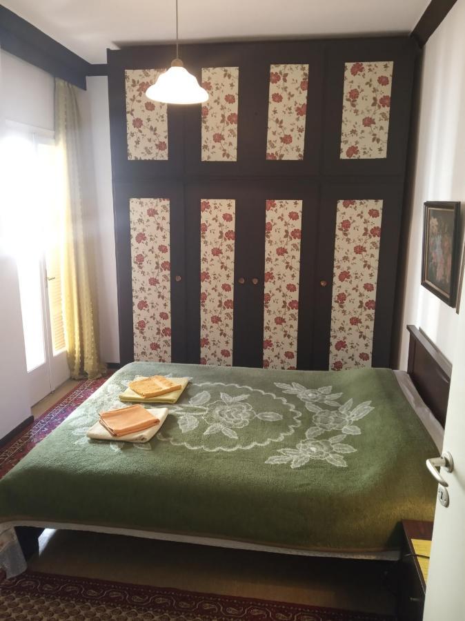 Cosy Penthouse -Up To 6 Guests- In The City Centre! Salonic Exterior foto