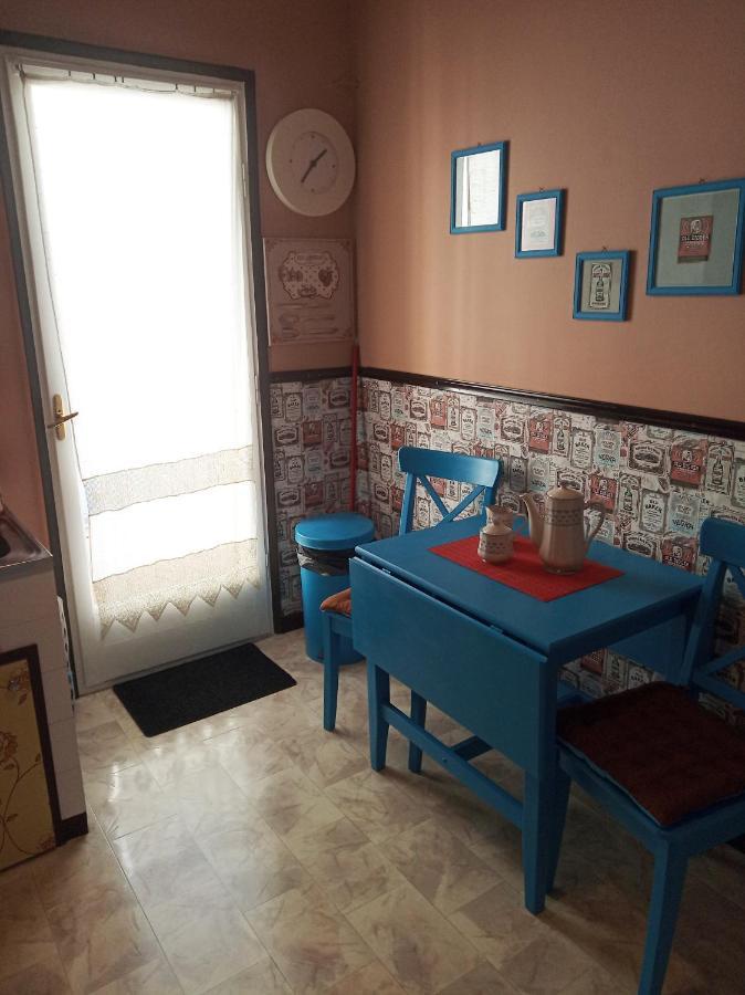 Cosy Penthouse -Up To 6 Guests- In The City Centre! Salonic Exterior foto