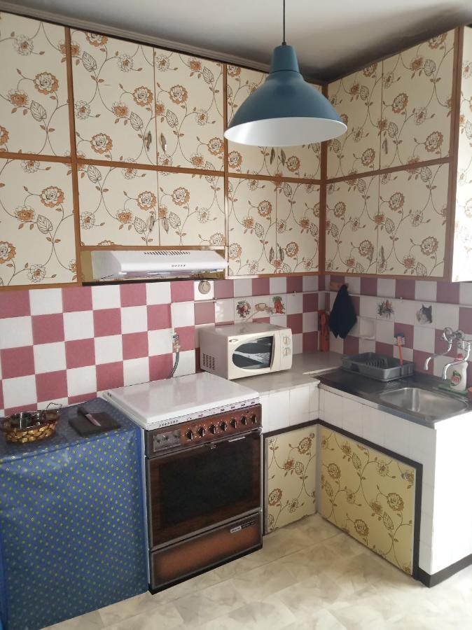 Cosy Penthouse -Up To 6 Guests- In The City Centre! Salonic Exterior foto